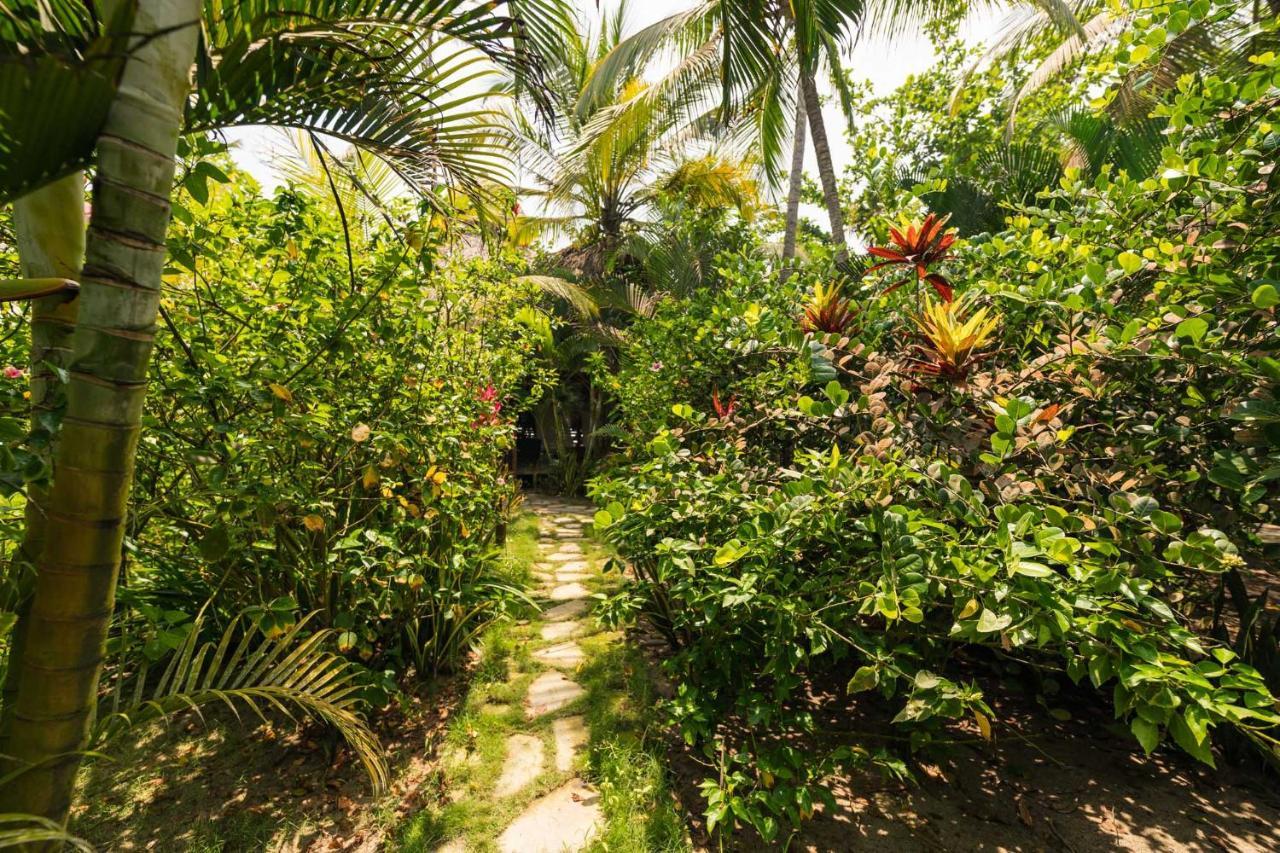 Cayena Beach Villa Guachaca Exterior foto